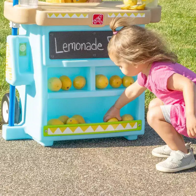 Ma première table d'enfant stand de limonade