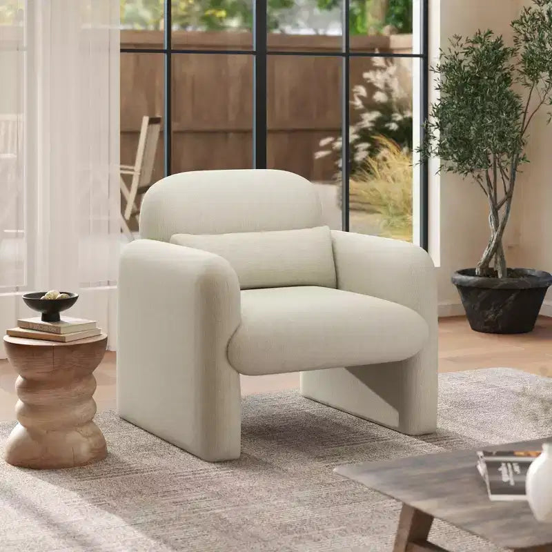 Fauteuil club capitonné moderne, blanc crème