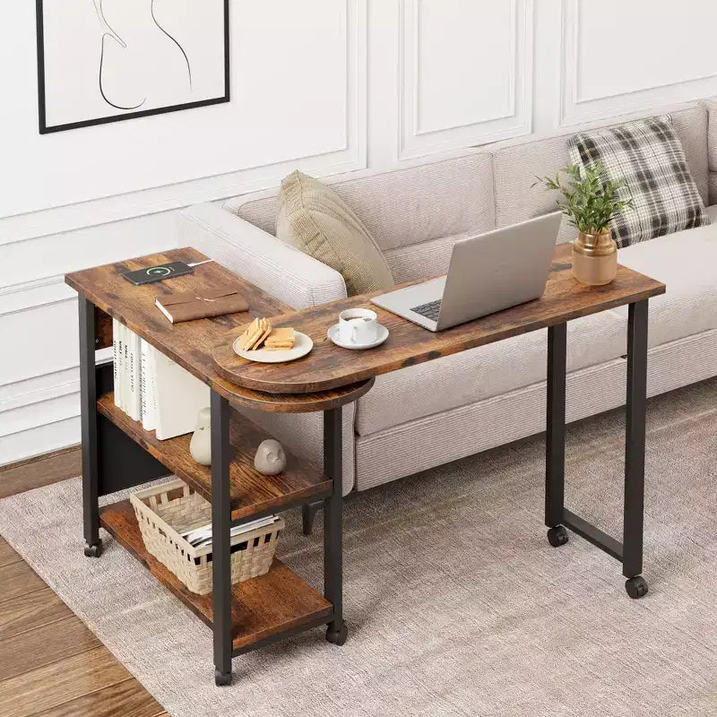 Table d'appoint rotative avec station de charge, Table d'appoint pivotante avec 6 roulettes verrouillables, Chariot de rangement à 3 niveaux pour salon et chambre