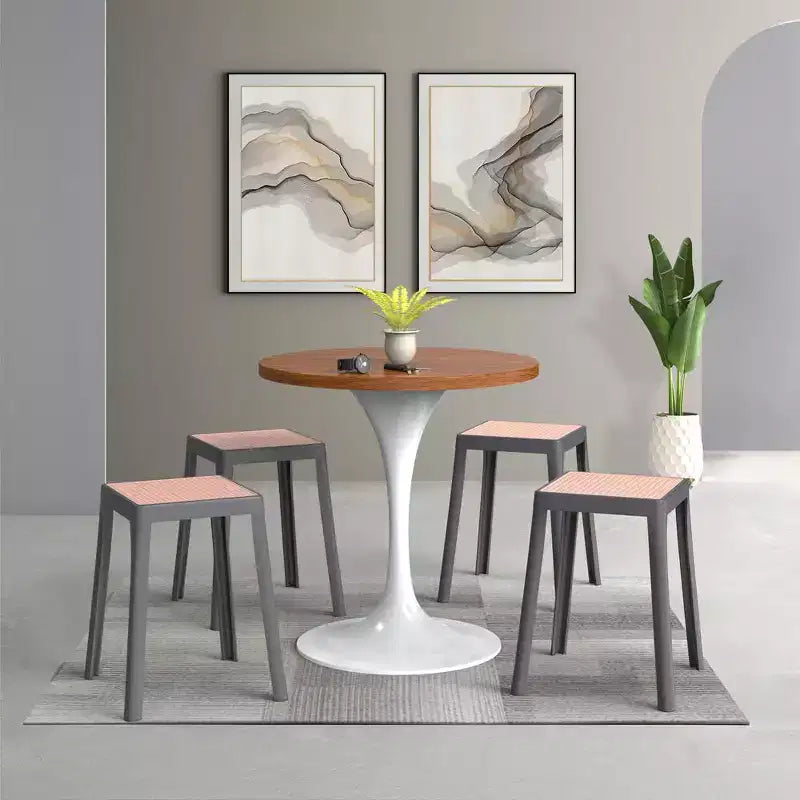Tabouret de salle à manger carré empilable avec plateau en osier, conception légère et durable pour la cuisine, le jardin, le balcon, le café, le patio ou la terrasse