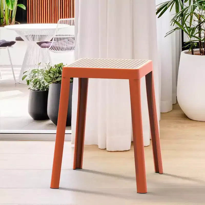 Tabouret de salle à manger carré empilable avec plateau en osier, conception légère et durable pour la cuisine, le jardin, le balcon, le café, le patio ou la terrasse