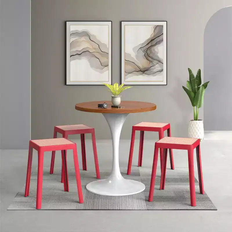 Tabouret de salle à manger carré empilable avec plateau en osier, conception légère et durable pour la cuisine, le jardin, le balcon, le café, le patio ou la terrasse