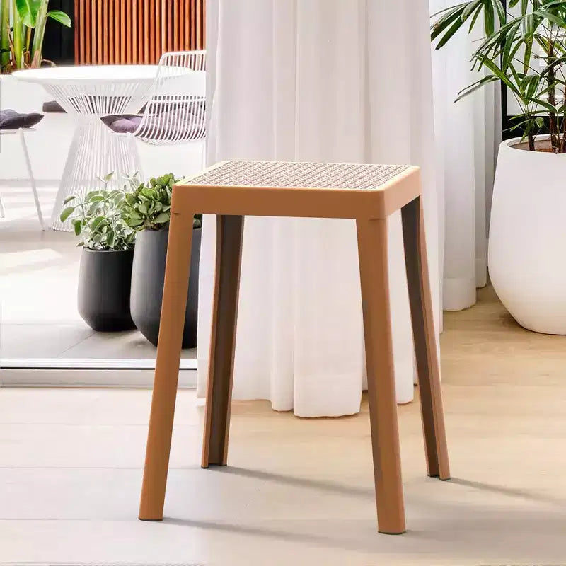 Tabouret de salle à manger carré empilable avec plateau en osier, conception légère et durable pour la cuisine, le jardin, le balcon, le café, le patio ou la terrasse